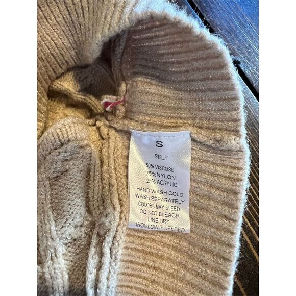 Windsor Women's Ivory Asymmetric Cropped Cable-Knit Sweater S - Picture 4 of 4